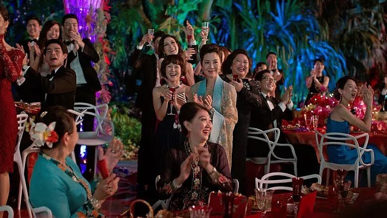 全亚裔阵容大片《疯狂的亚洲富人》，这次好莱坞不再“漂白” - 2