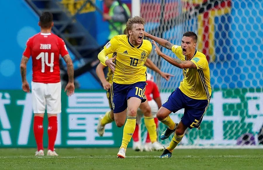“快乐足球”盛行、传控球队出局！瑞典1-0淘汰瑞士晋级八强！ - 5