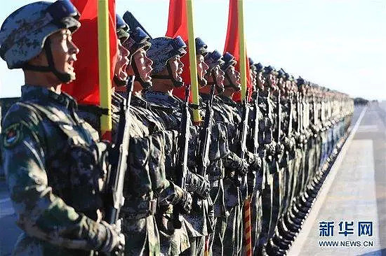 霸气！中国参加俄军三十年来最大规模军演，钢铁洪流重现（附完整视频） - 21
