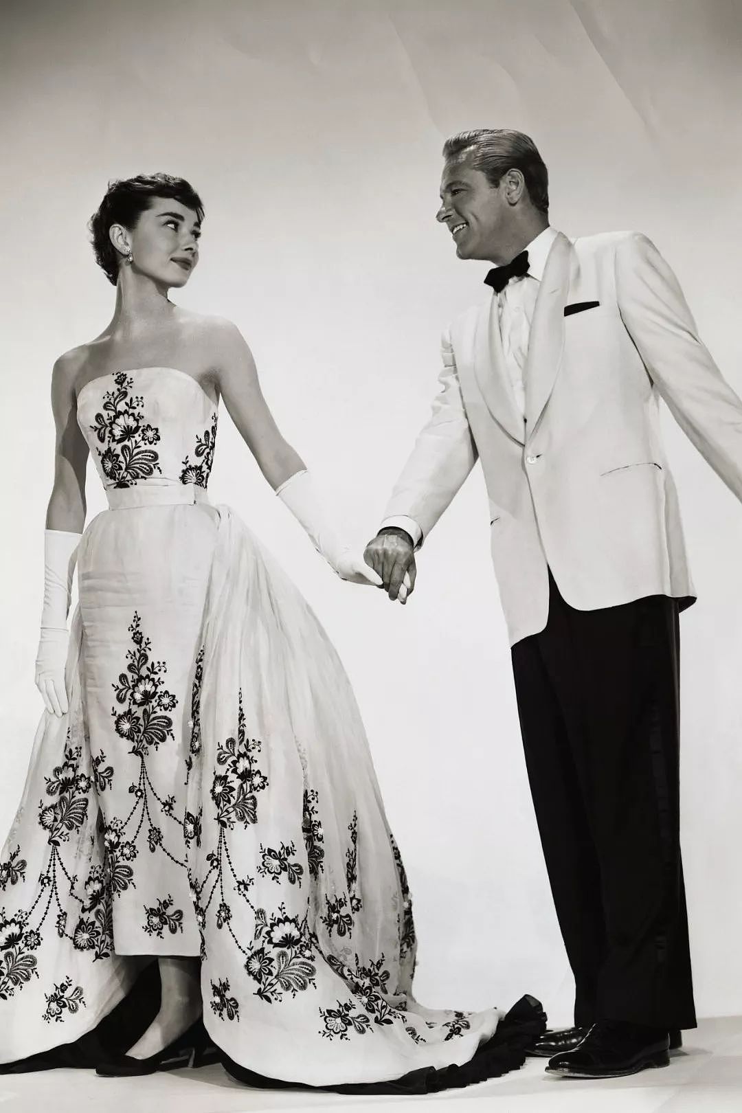 1950s：一个女人都优雅到骨子里的经典美时代 - 3