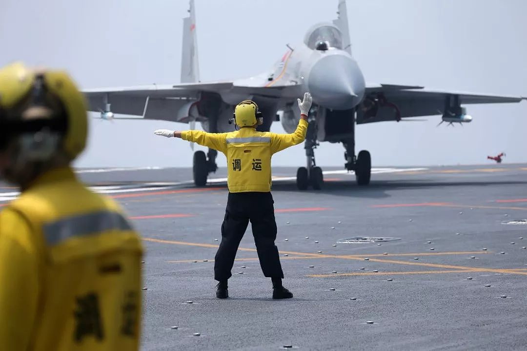 国产航母防滑涂料仍然采用美军标准，中国仍需继续努力 - 8