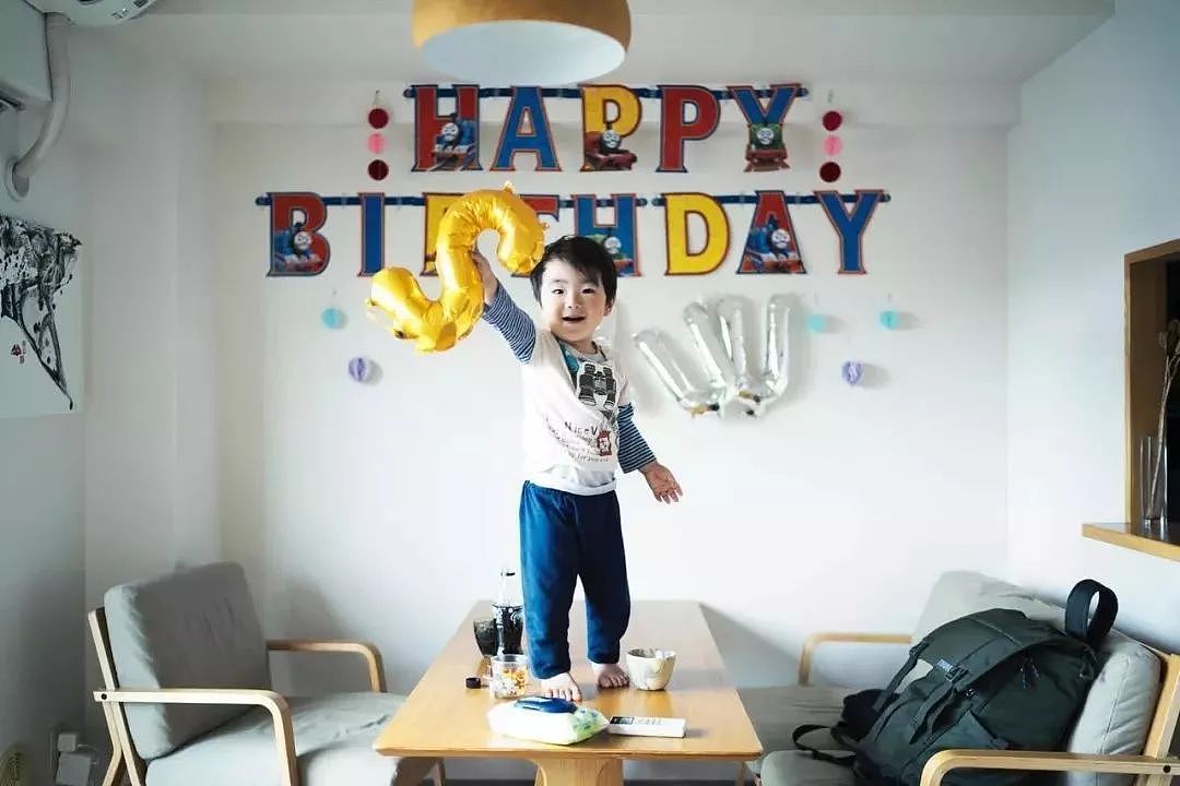 日本36岁患癌摄影师，用生命最后3年给儿子留下“最后的礼物”，看哭无数人... - 48