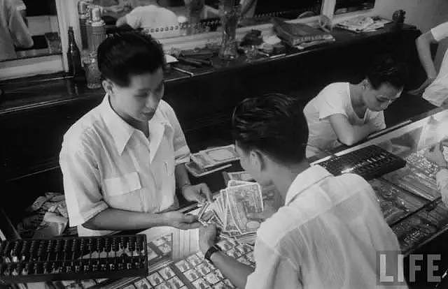 1949年的澳门：赌场里的国产大金条、按摩女郎~ - 27