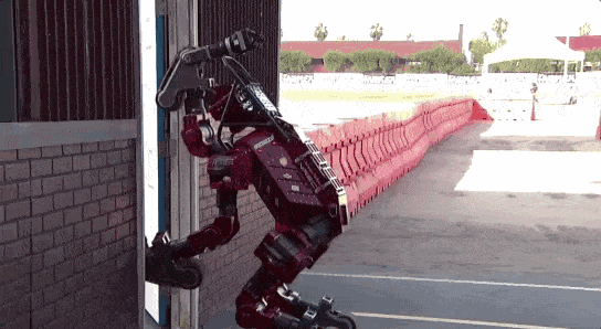 任推不倒！杜克大学这个机器人“小强”自己会扶墙 - 2