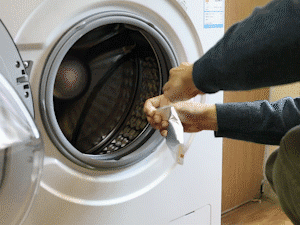 家里的洗衣机竟然比马桶还要脏？！用它清洗就能快速翻新！ - 18