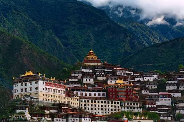 比西藏近，比尼泊尔脱俗！四川还有处被人遗忘的藏地天堂！ - 20