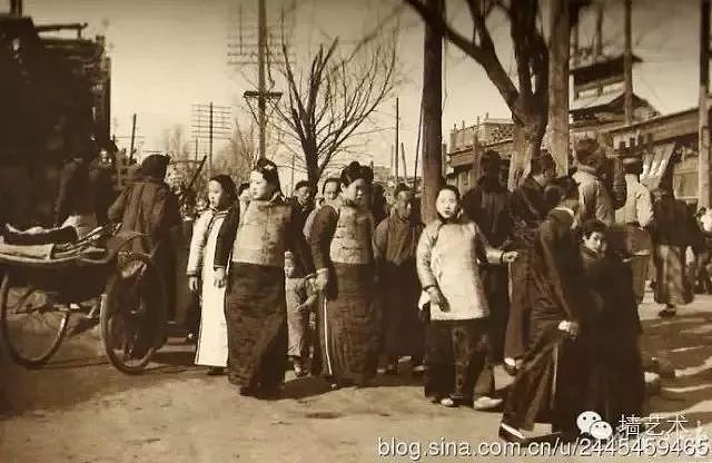 一组老照片，看100年来中国人都怎么过年？还是过去过年有规矩，有年味！ - 7