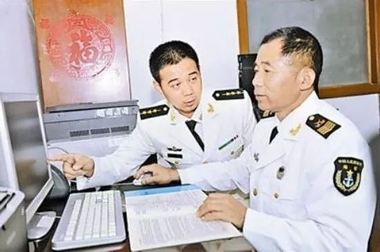 将军看到一级士官需要敬礼吗？详解中国解放军军衔制度 - 31