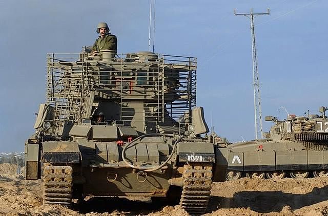 奇葩的以色列战地玩具：坦克上盖碉堡，中国也学来玩过？ - 11