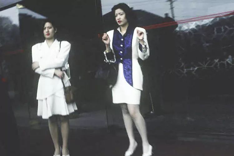 1995年镜头下的中国女性，潮流与美貌共存的年代。 - 1