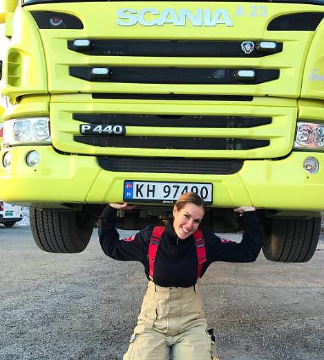 挪威最性感的女消防员，请扑灭我心中的熊熊烈火！ - 22