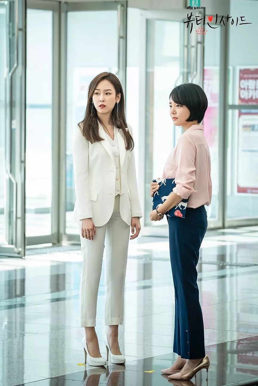 这部韩剧明明叫《内在美》，但却拍成了女明星和女总裁的造型秀！ - 12