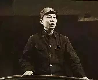 卓越的历史功勋，伟大的人民公仆：关于刘少奇同志一些档案文献的回顾 - 5
