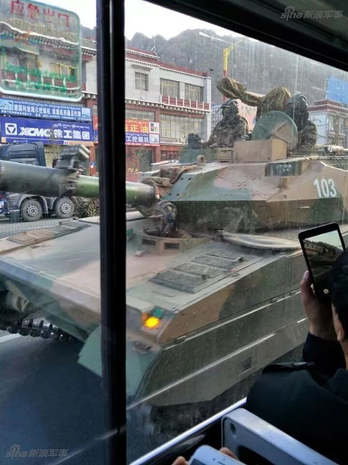 国防部官宣“15式”新型坦克已服役！中国这款新轻坦好在哪？ - 7