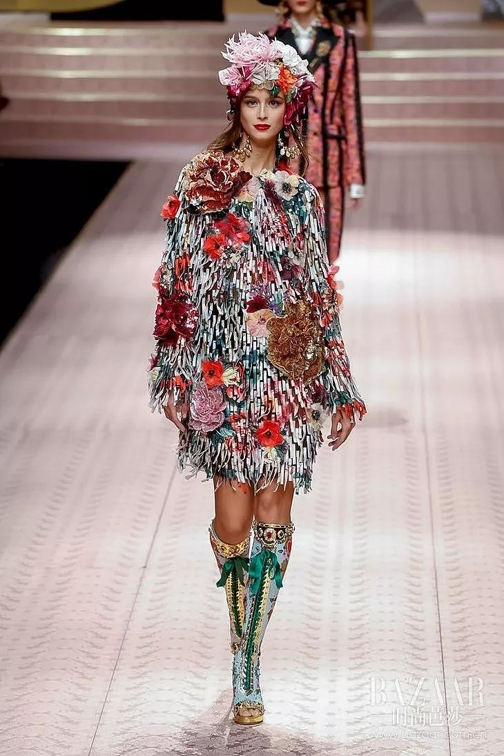 西西里的美丽传说再现！Dolce & Gabbana的T台上自信女孩们最美 - 23
