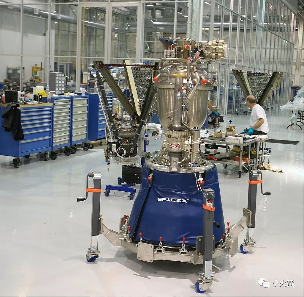 小火箭剖析SpaceX公司的最新版猎鹰运载火箭｜军武正片 - 8