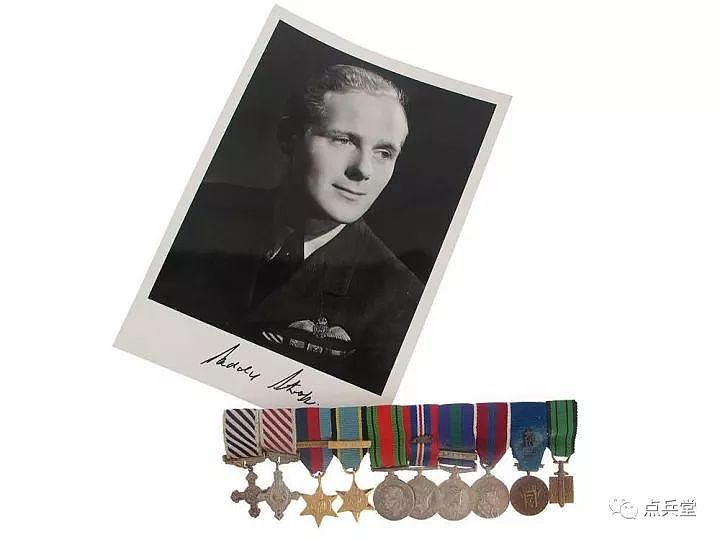 人物 | 一名英国飞行员的人生：从弃儿到空中杀手，当过战俘、逃犯、百万富翁…… - 2