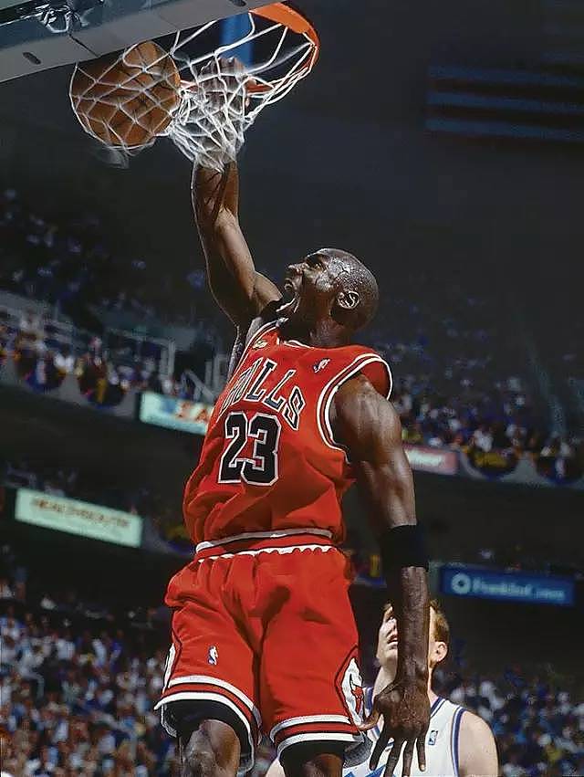 迈克尔·乔丹生日快乐！100张经典照片回顾“篮球之神”的封神路！ - 80