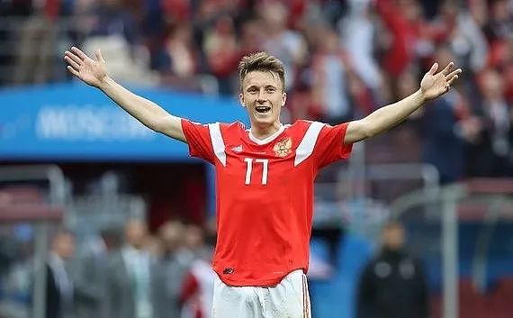 世界杯给了俄罗斯足球救赎的机会，却唯独没给他留下追梦的时间 - 10