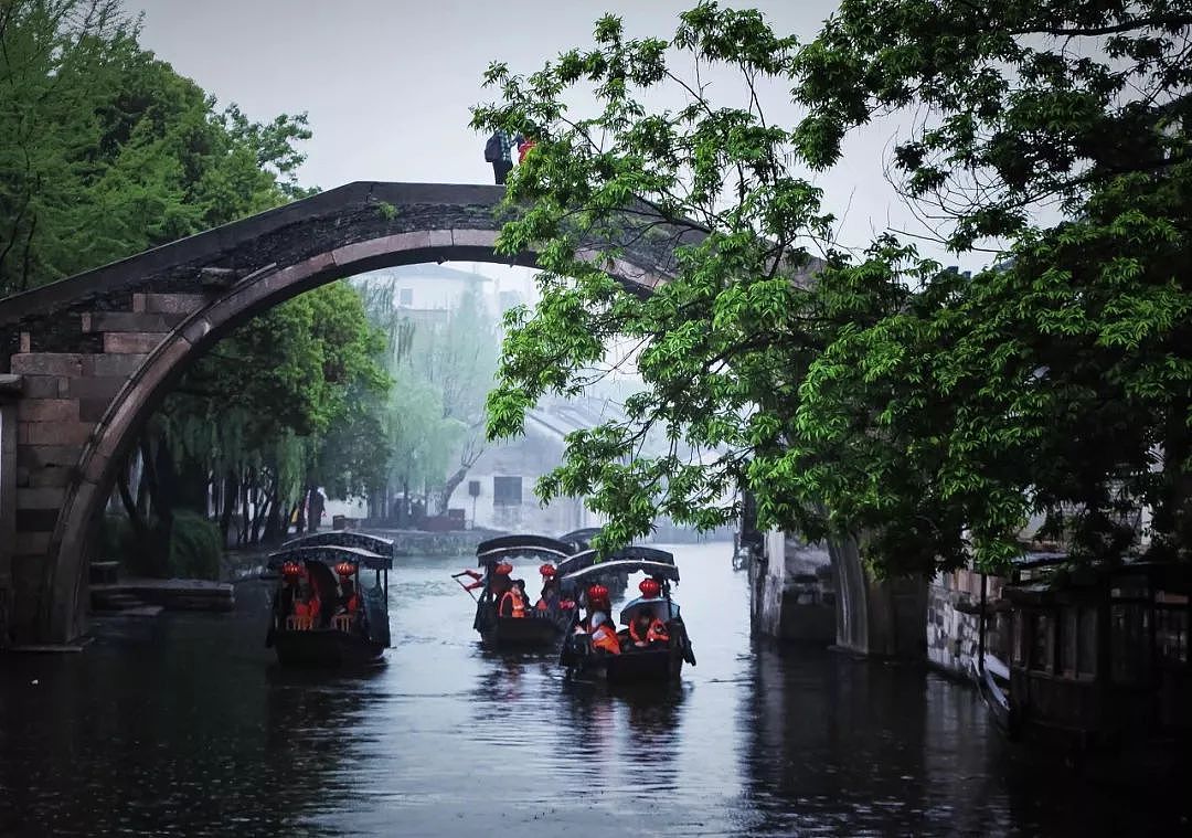 它是中国第一座被列入世界文化遗产的江南小镇，没有乌镇周庄盛名，竟是如此迷人！ - 30