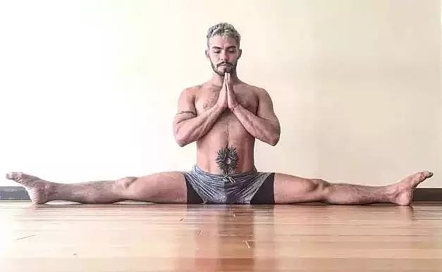 男人裸体瑜伽，美好的肉体与艺术的结合！ - 13