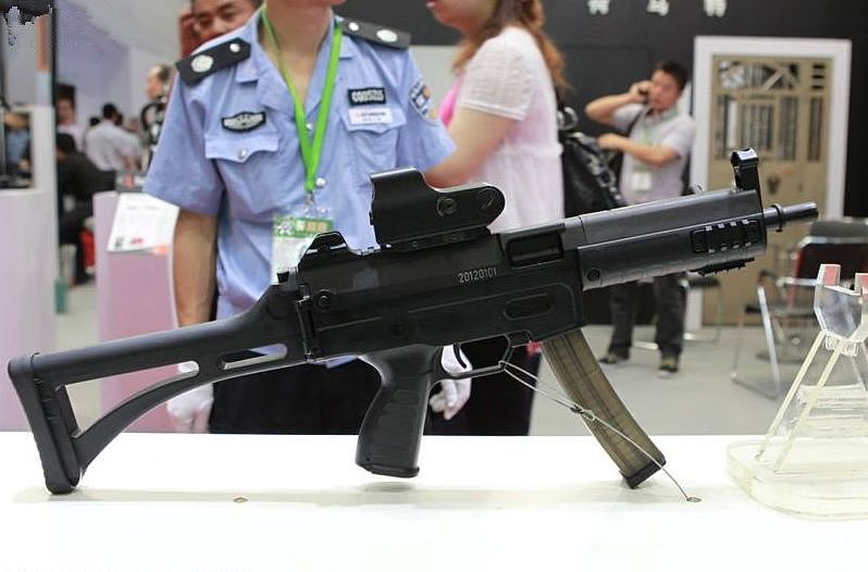 中国没有好国产冲锋枪吗？看看这几款仿的MP5！｜轻武专栏 - 13