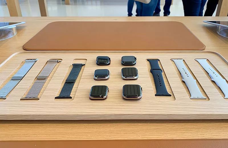 苹果上线 Apple Watch 定制坊，表壳和表带可自由搭配 - 5