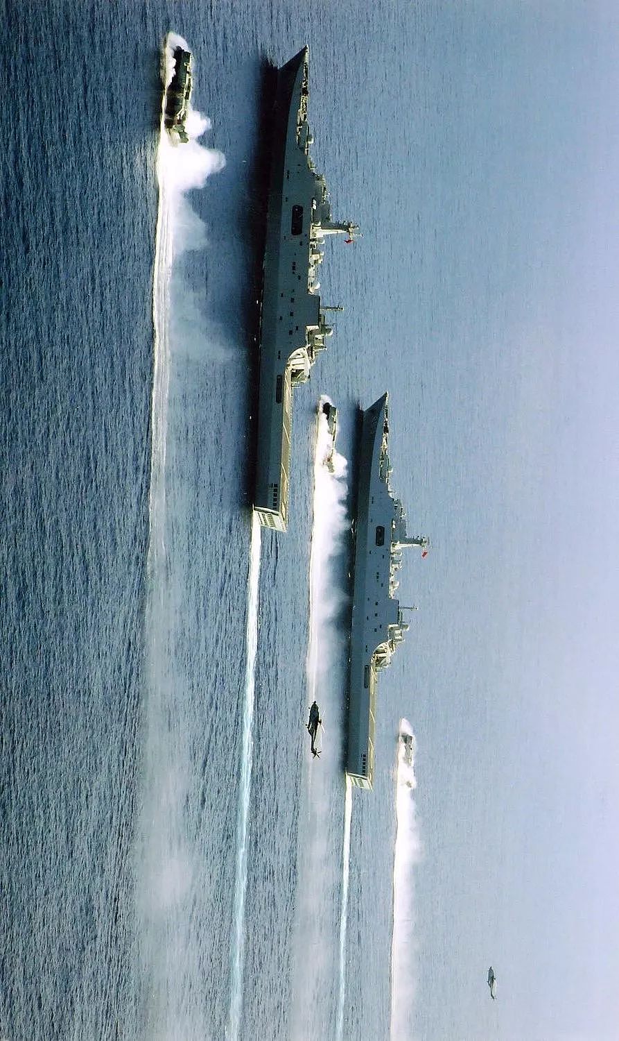 万吨巨舰“龙虎山”即将服役，中国两栖作战能力从量变到质变｜专家热评 - 4