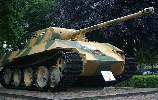 二战坦克那么多，凭什么豹式称一哥 - 5