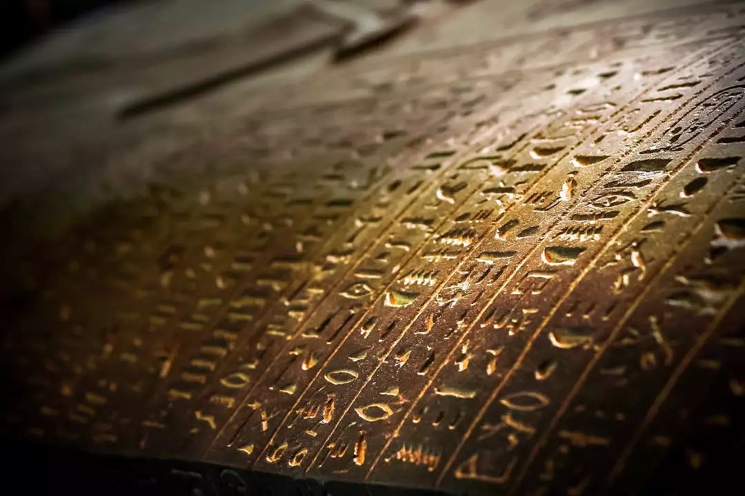 古埃及文明失落之谜：为何挖掘金字塔的人一个个神秘死去？ - 10