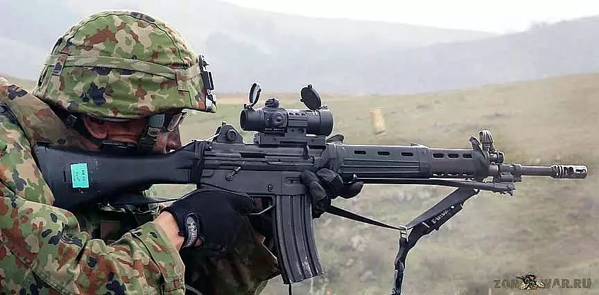 为什么美军M16A2只能三连发？我国的95怎么不能？｜轻武专栏 - 19