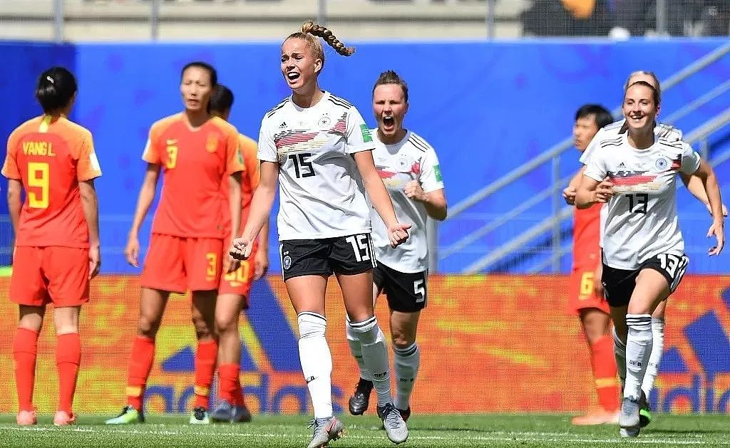 专访 | 贾秀全：中国女足和世界一流强队差距是全方位的 - 6
