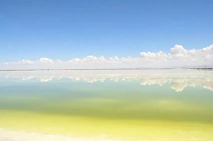 亚洲最大的“天空之镜”，是茶卡盐湖的56倍，美到窒息却鲜少人知！ - 29