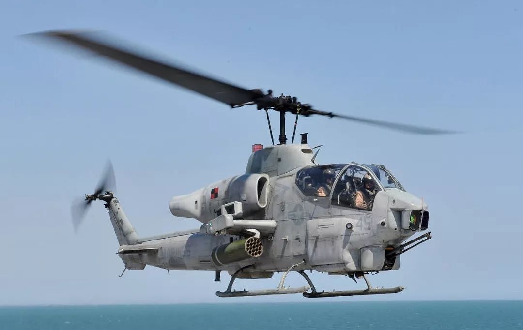 战争模拟｜阿帕奇武装直升机穿越回二战，大战德国和日本战斗机 - 2
