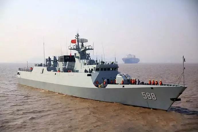 从“战列艇”到隐身舰，揭秘中国海军猛虎艇的变迁 - 12