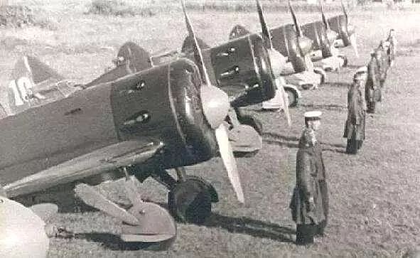 抗日战场上空的苏联战斗机：227名苏联飞行员血洒长空 - 6