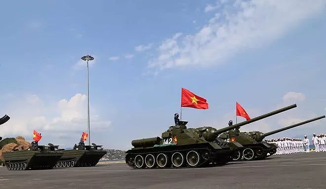 首批T90坦克运抵越南，还来不及高兴，发现邻国都在买中国坦克 - 17