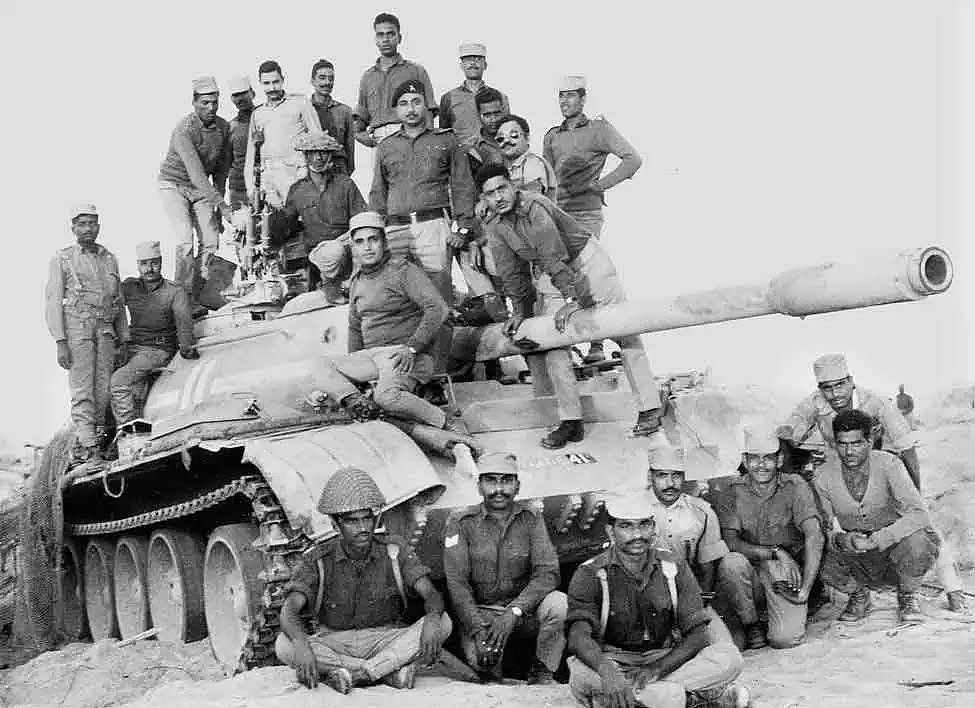尴尬！曾经巴军1个59坦克团不敌印军步兵连，被吊着打！｜军情晚报 - 14
