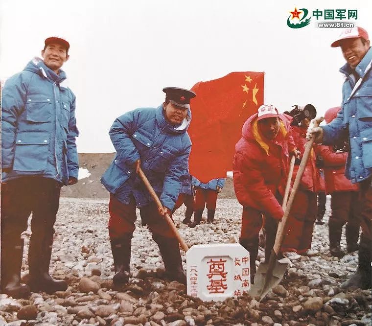 韩国在南极救中国科考队员，各国齐聚南极都在干些啥？｜军情晚报 - 18