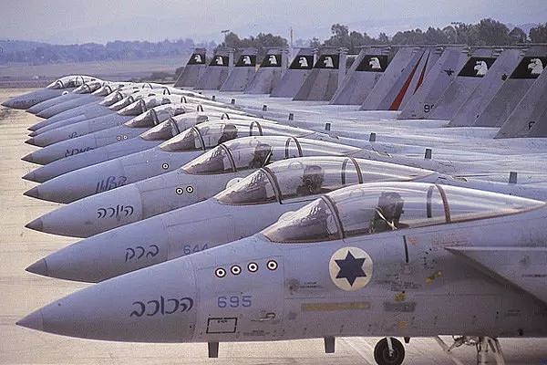 战争模拟｜1982年贝卡谷地空战，以色列空军82比0完胜叙利亚 - 3