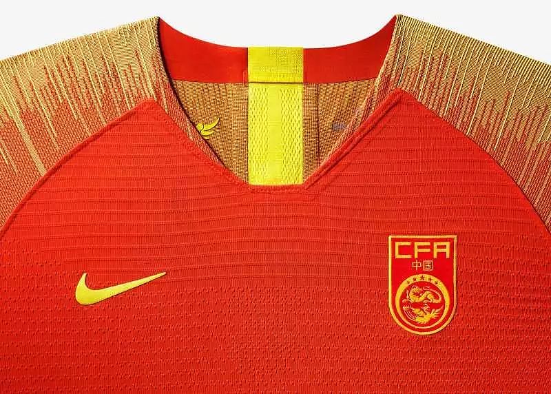 耐克发布中国女足世界杯球衣，客场“灰凤袍”首度亮相 - 3