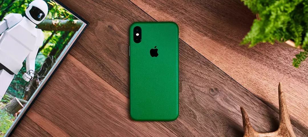 新 iPhone 或推出墨绿配色 / iOS 13 能够识别不雅用语 / 阿里或收购网易考拉 - 3
