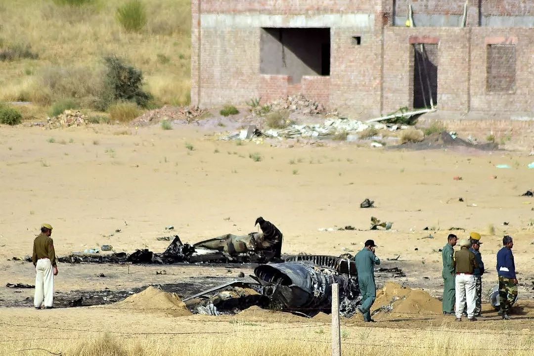 印度又一架米格-21坠毁，是谁打下来的？ - 2
