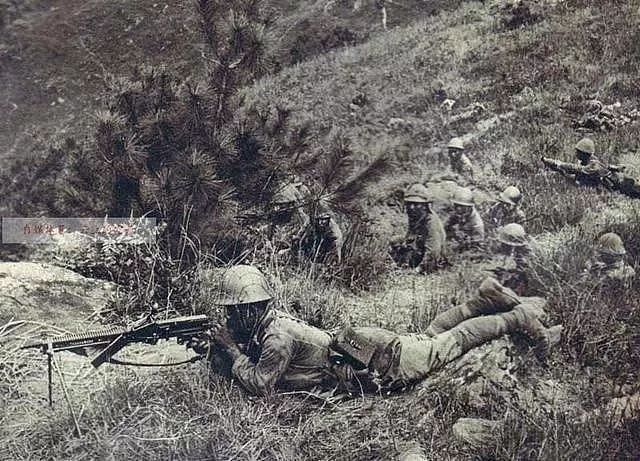 日军这款小炮专打机枪手，美军误以为放在腿上发射，震断大腿｜轻武专栏 - 20