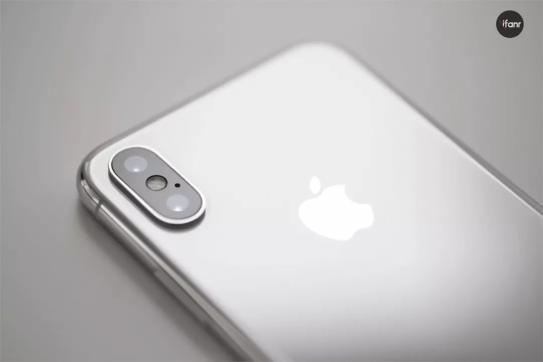 苹果新情报：iPhone X Plus 要来了，尺寸与 8 Plus 相当 - 5