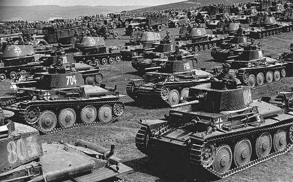 二战德国装甲部队对抗T-34大军的唯一希望，并不是虎式 - 5
