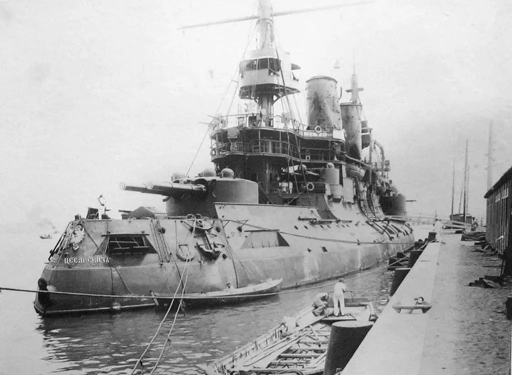 这艘沙俄战舰败给日军后跑到中国青岛，竟又被德国扣留 - 11