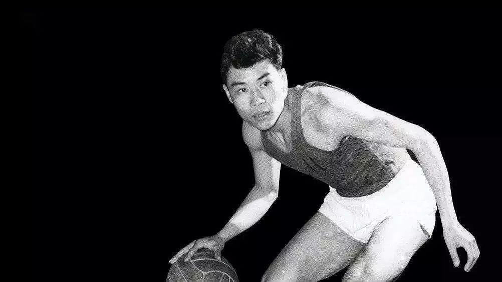 中国篮球，70年70人 - 2