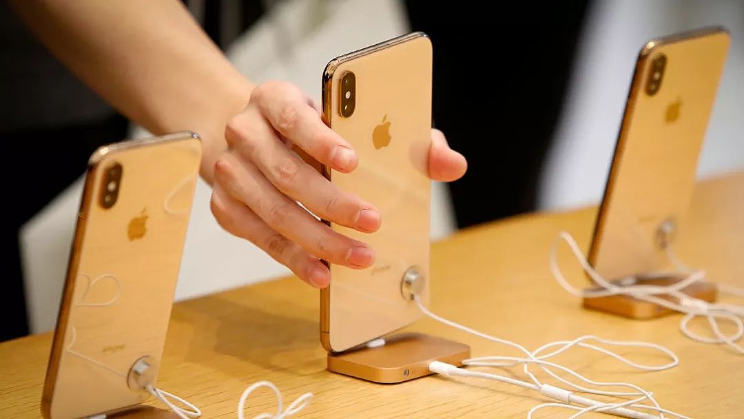 苹果重新拥抱高通，能解决 iPhone 的信号问题吗？ - 8