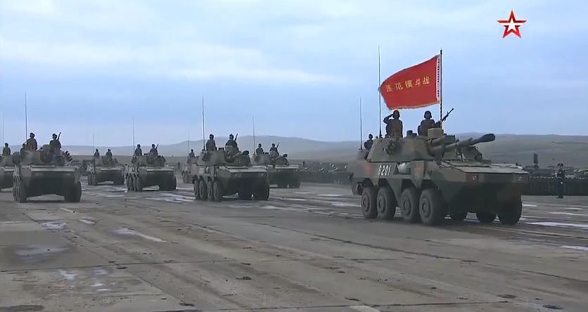 霸气！中国参加俄军三十年来最大规模军演，钢铁洪流重现（附完整视频） - 11